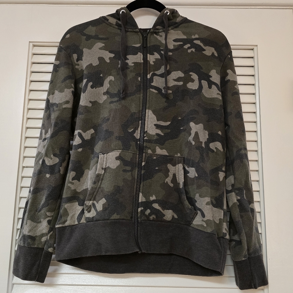 Time And Tru - Camo Long-Sleeve Zip-Up Casual Hoodie Sweater With Pockets